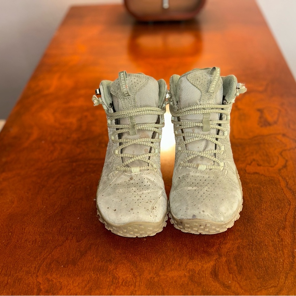 Merrell high tops